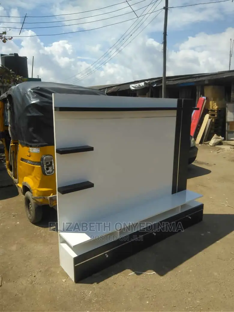 6ft Wide by 5ft Length Tv Console