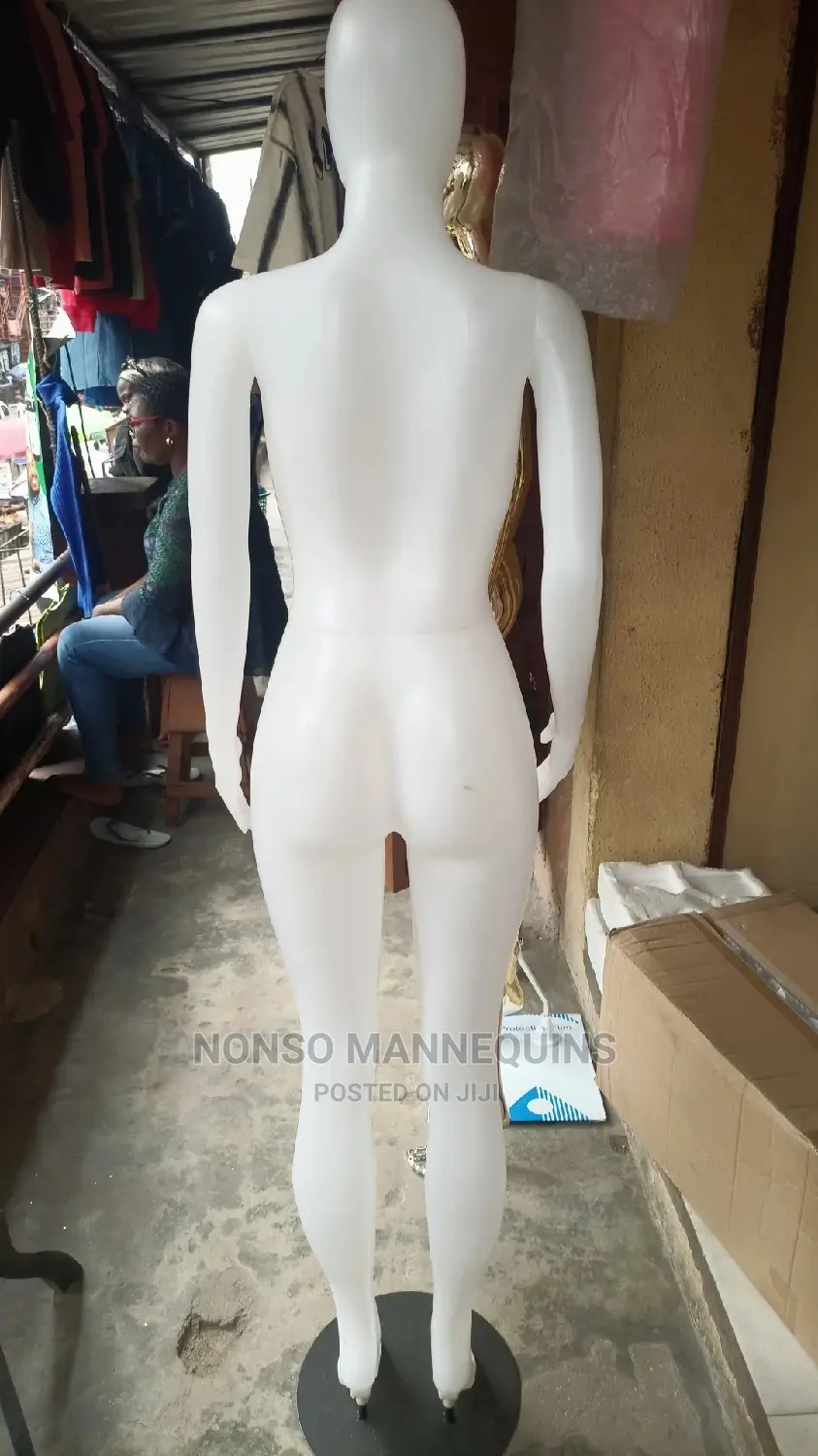 Female Faceless Size 10 Full Bidy Detachable Dummys