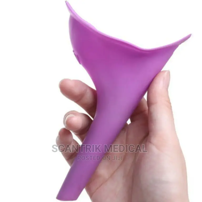 High Quality Pee Reusable Portable Urinal Funnel for Women