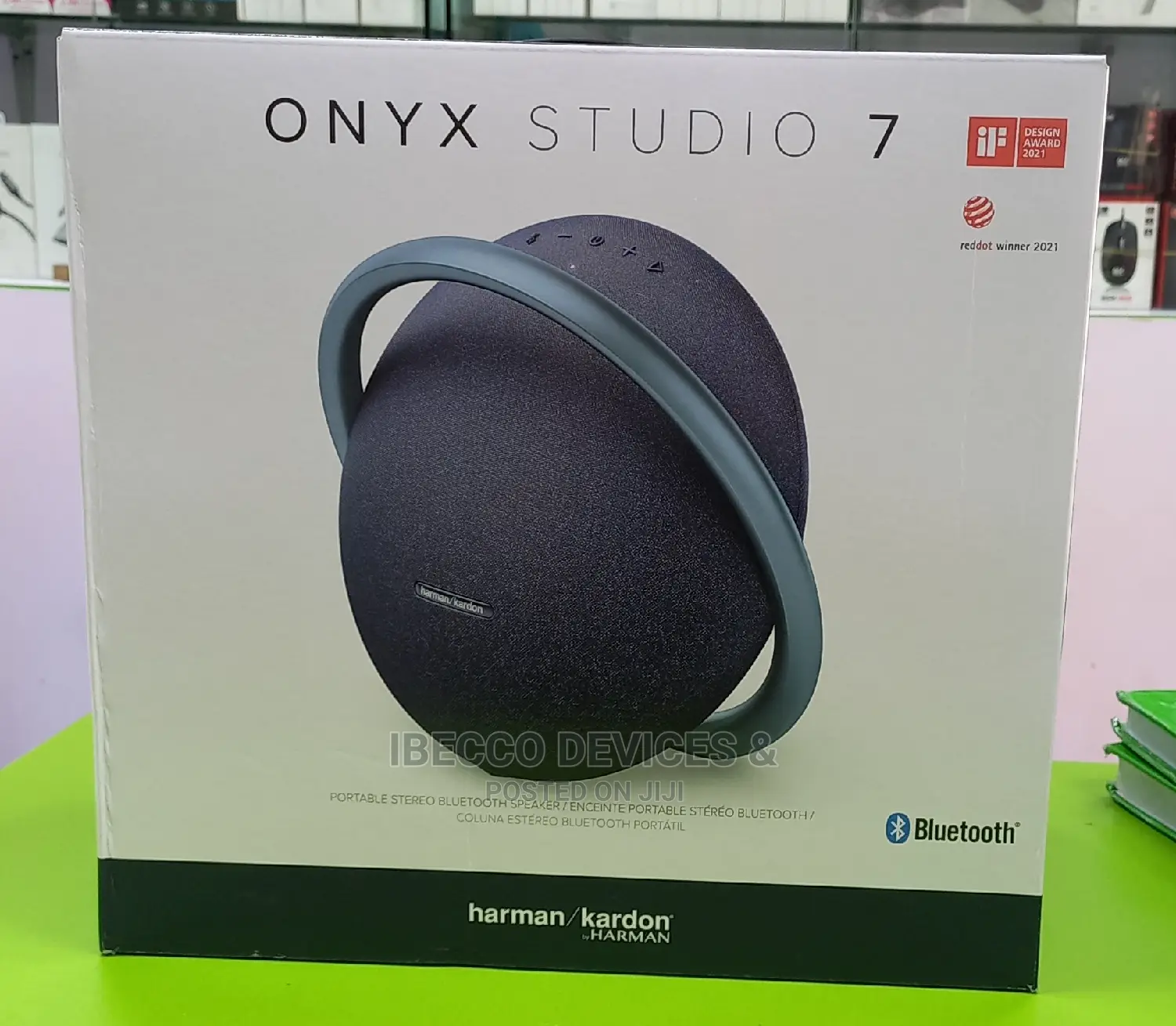 Onyx Studio 7