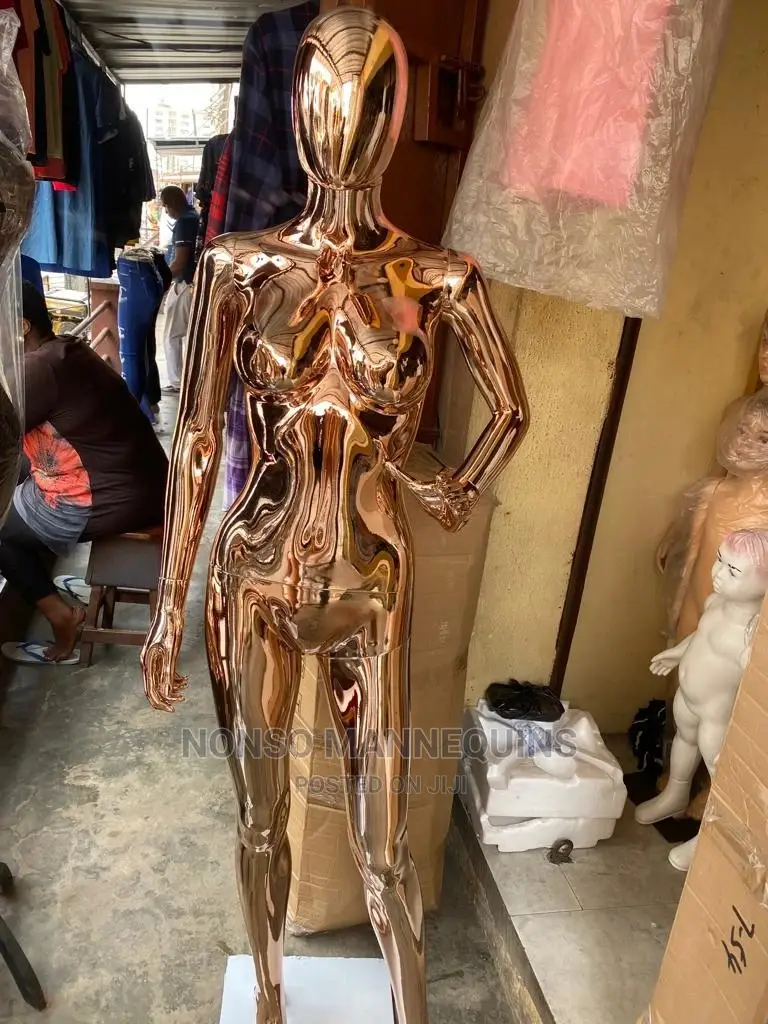 Rose Gold Size 8 Body Faceless Mannequin With Hand Posture