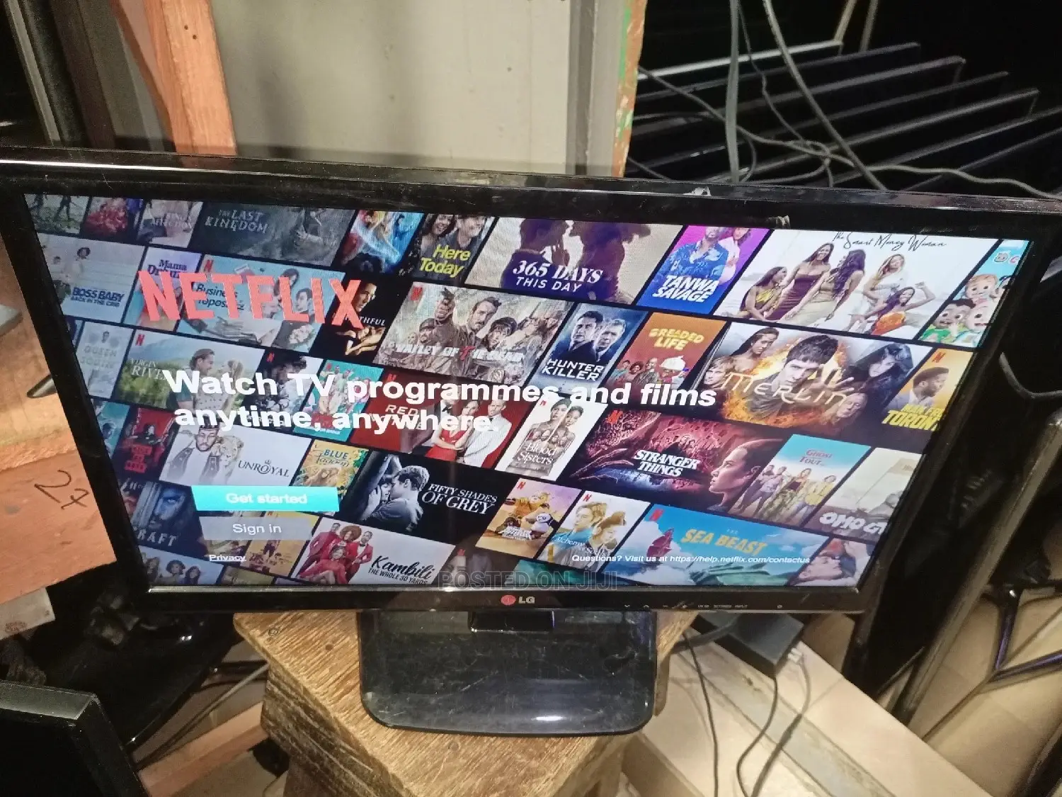 UK Used 24 Inches LG Smart TV