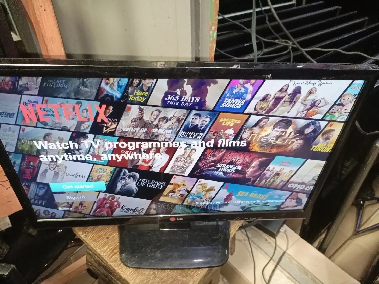 UK Used 24 Inches LG Smart TV