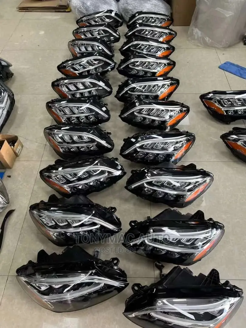 Mercedes-Benz C300 2015,2016,2019 Headlights