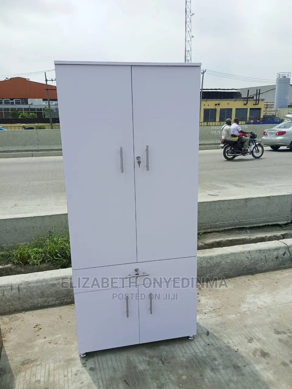 32 Inches Wide by 6ft Tall Wardrobe