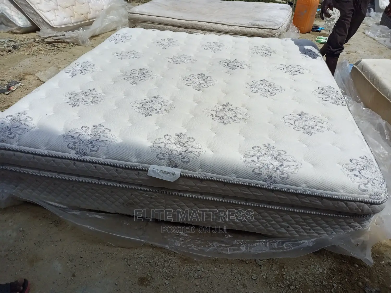 12inches Foreign Mattress