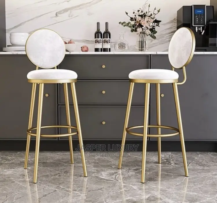 Elegant and Luxury Bar Stool