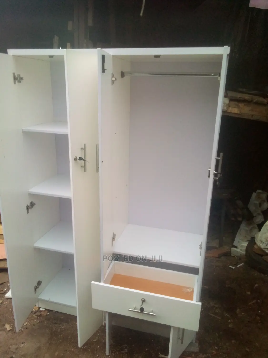 Big Wardrobe 6 Ftt Height 4 Ftt Wide White