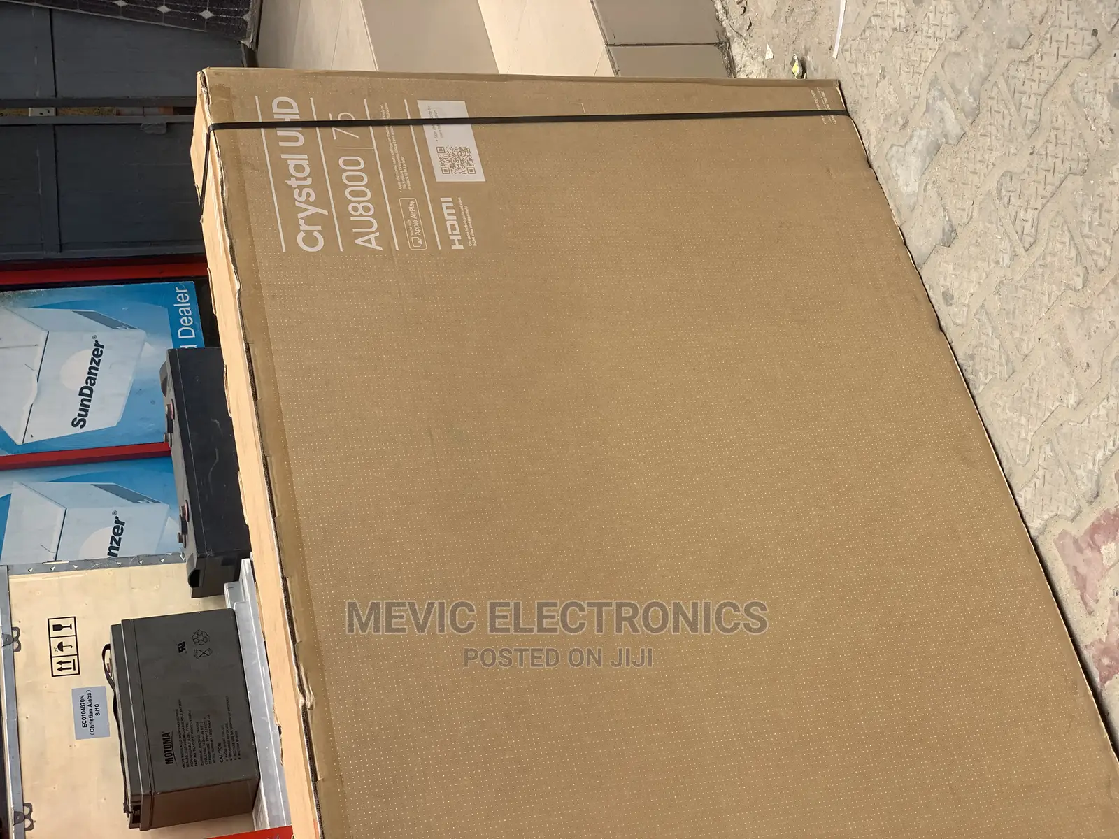 Samsung TVS 75inches