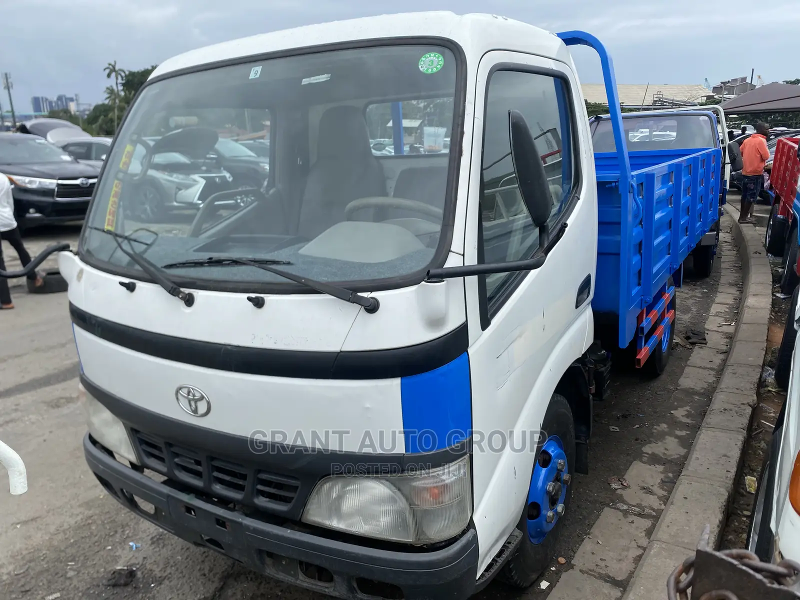 Toyota Dyna 200