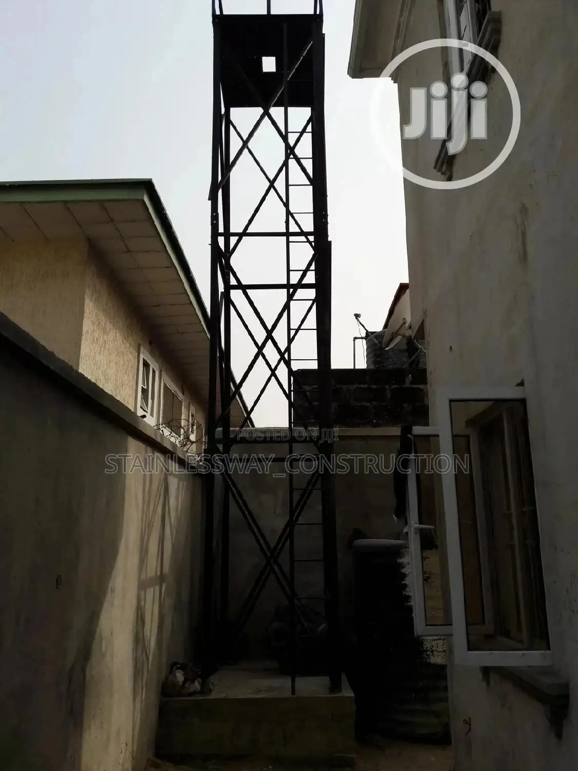 Tank Carrier (Overhead Tank)