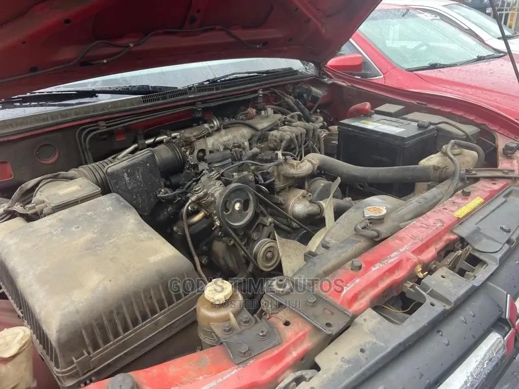 Mitsubishi Pajero 2001/02 V6