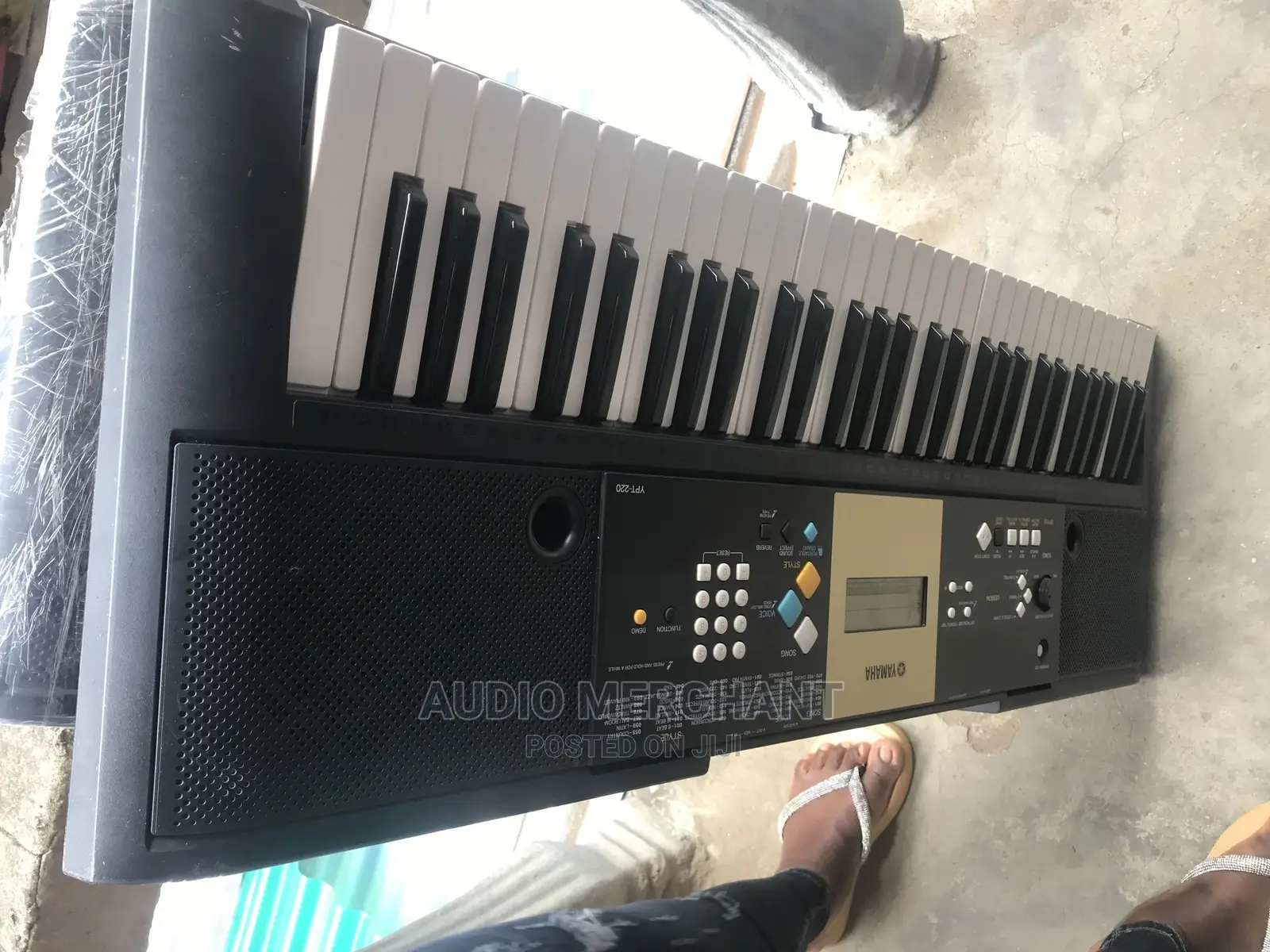 Yamaha Psr YPT 220 Keyboard