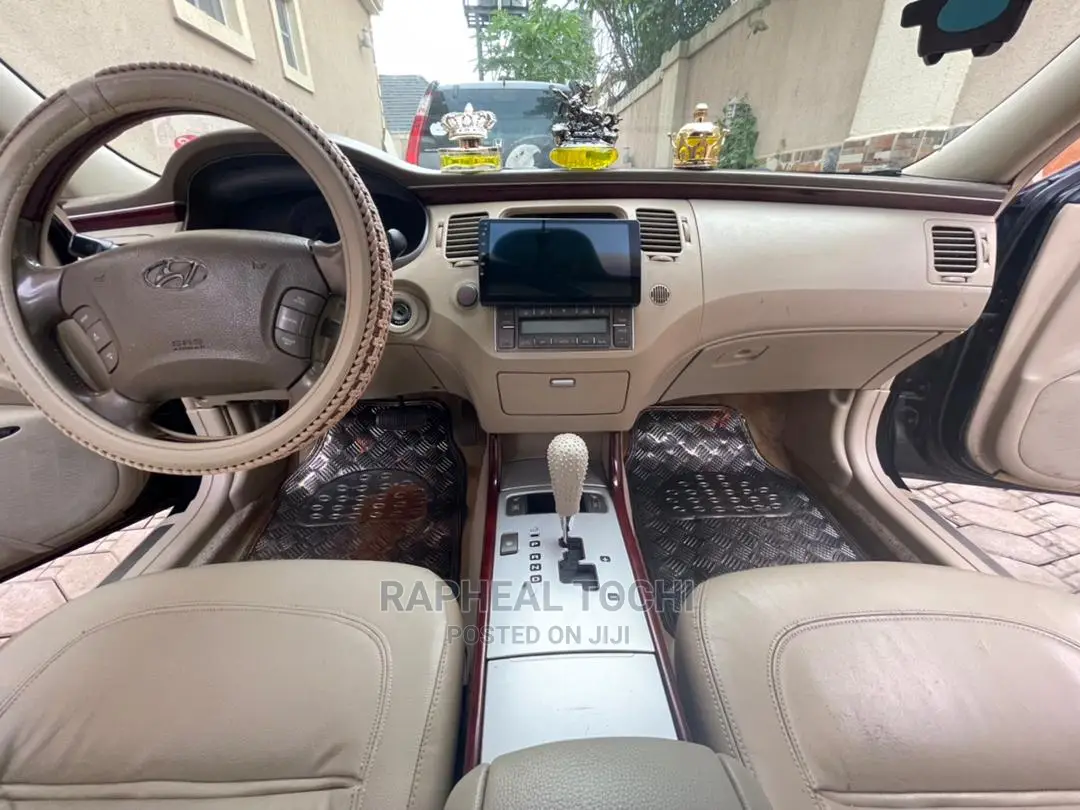 Hyundai Azera 2006 Android