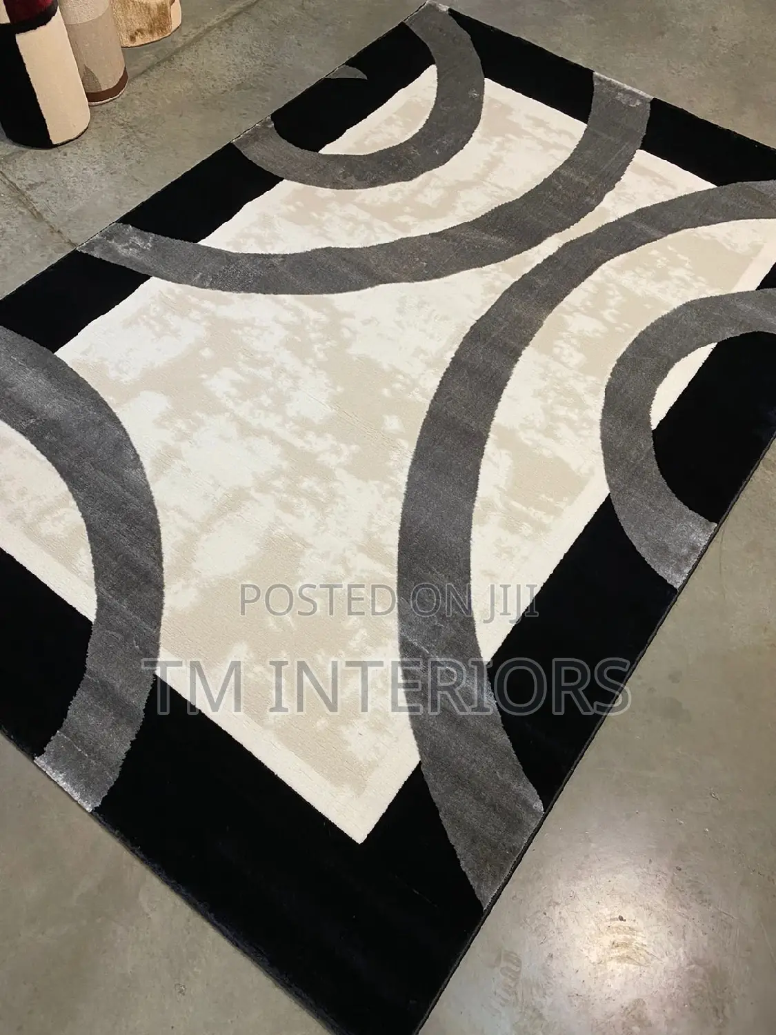 Tm Interiors Exclusive Decorative Cenre Rugs