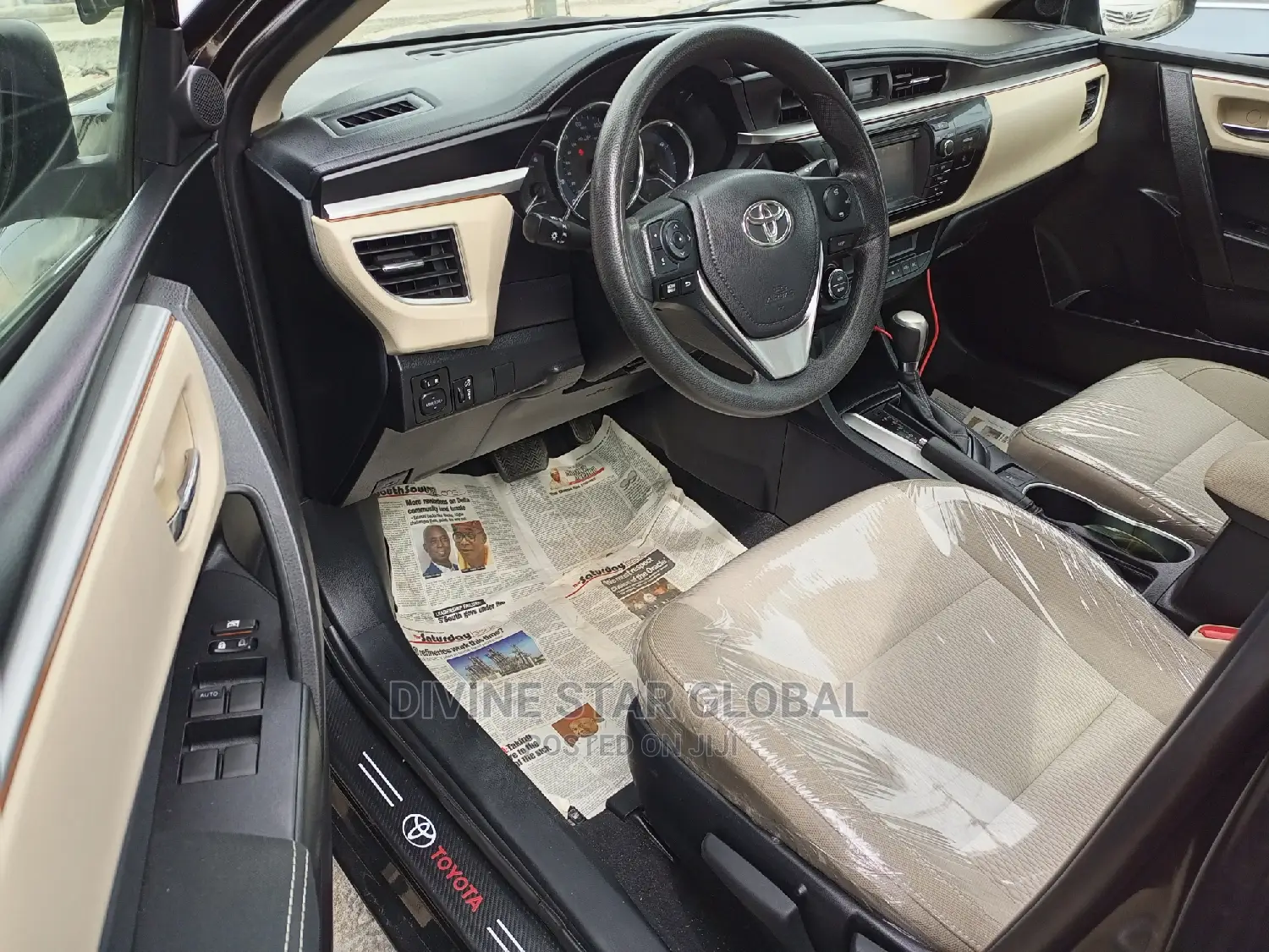 Toyota Corolla 2015 Black