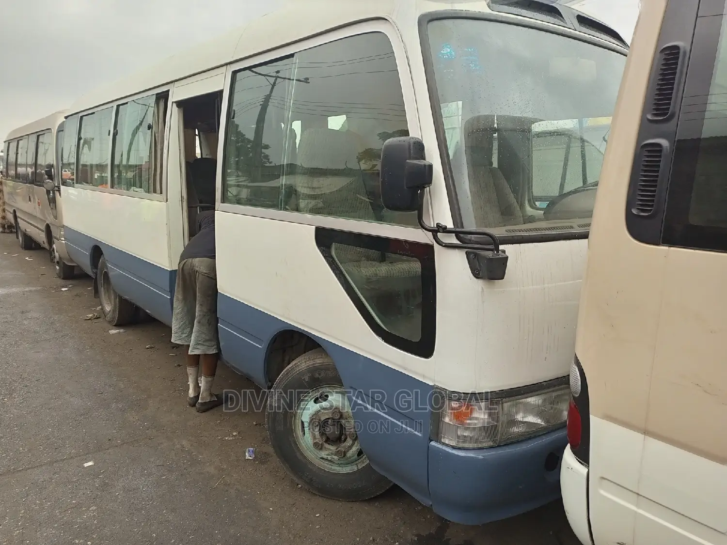 Toyota Coaster 2012 Blue