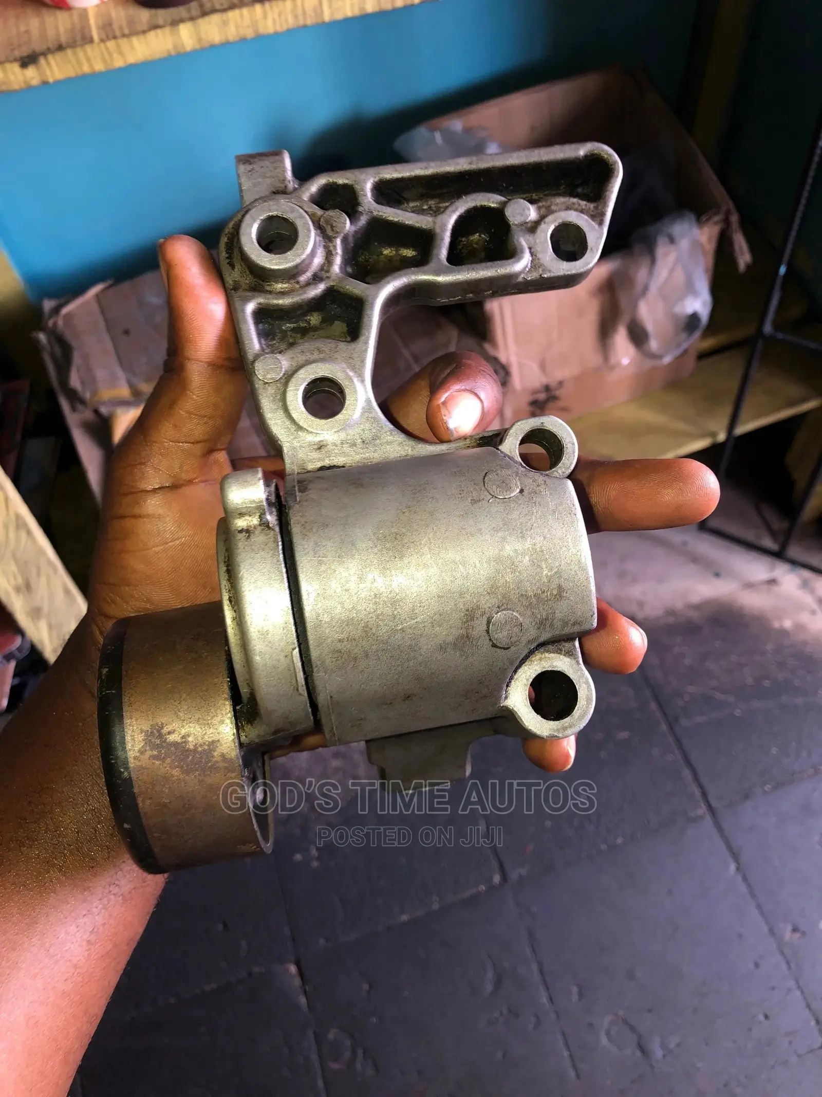 Toyota 1GR Engine Belt Adjuster V6