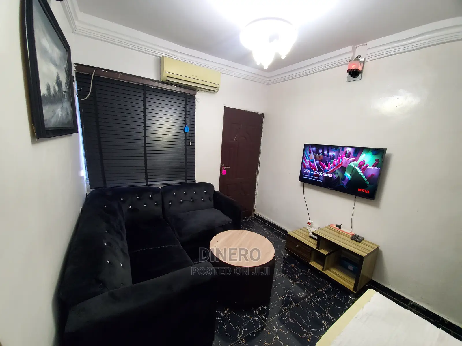 Dinero Cozy - One Bedroom Apartment, Surulere