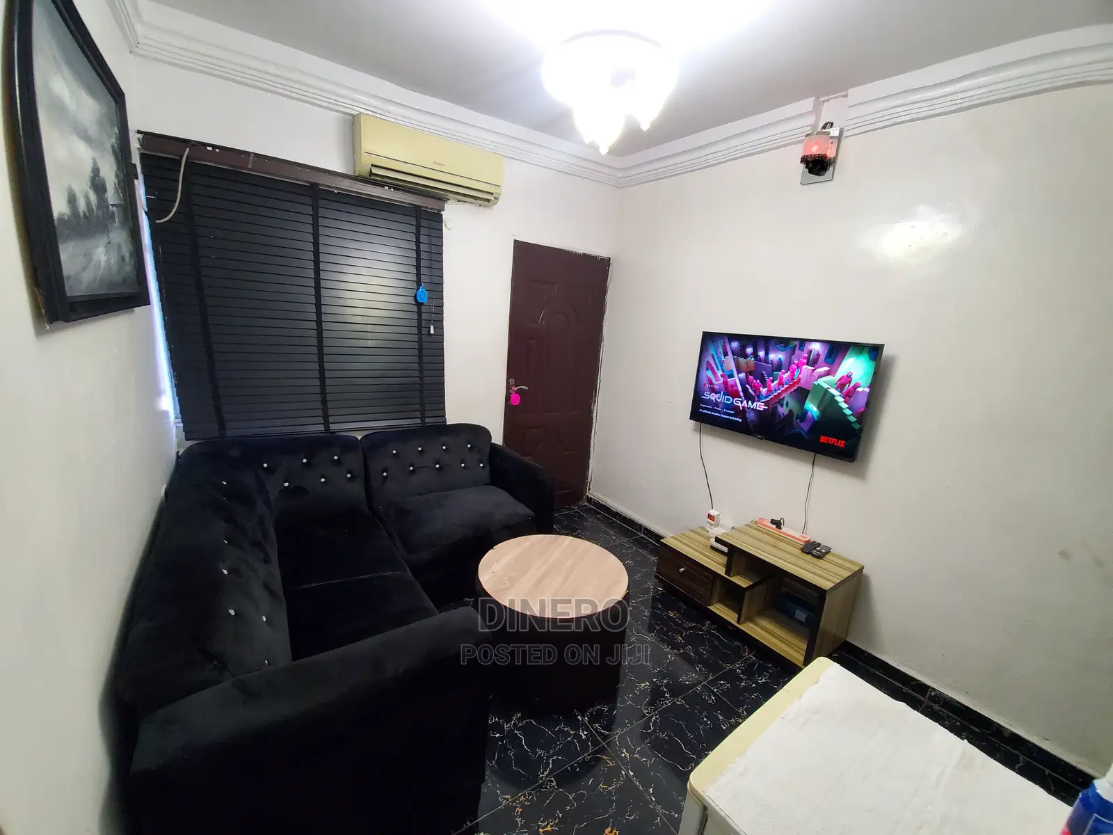 Dinero Cozy - One Bedroom Apartment, Surulere