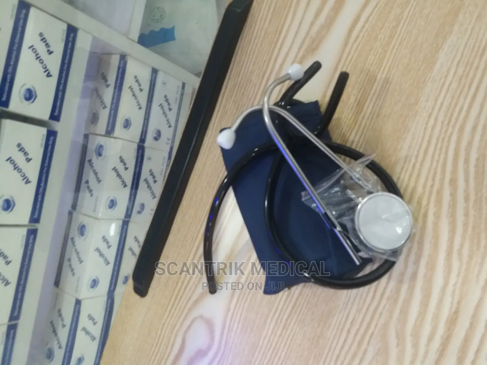 Medical Technologies Aneroid Sphygmomanometer Blood Pressure