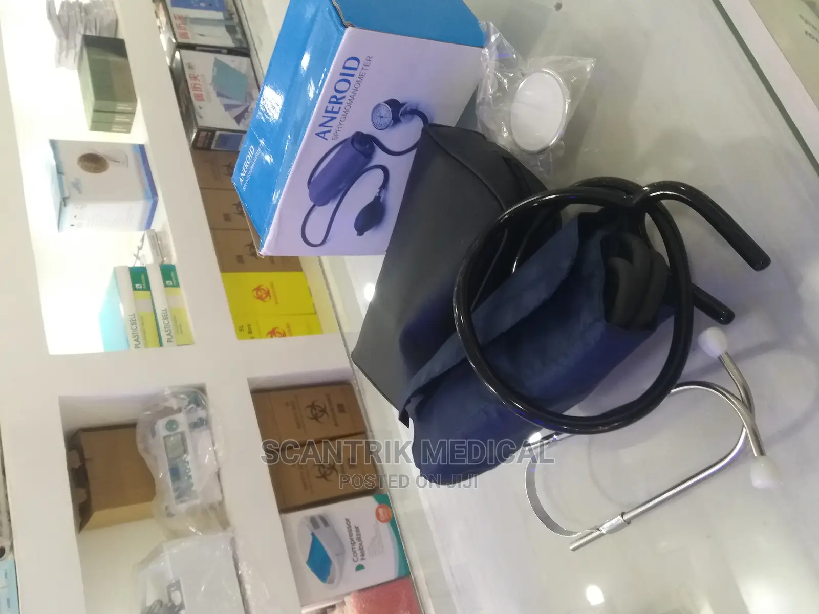 Portable Aneroid Sphygmomanometer Blood Pressure Measure