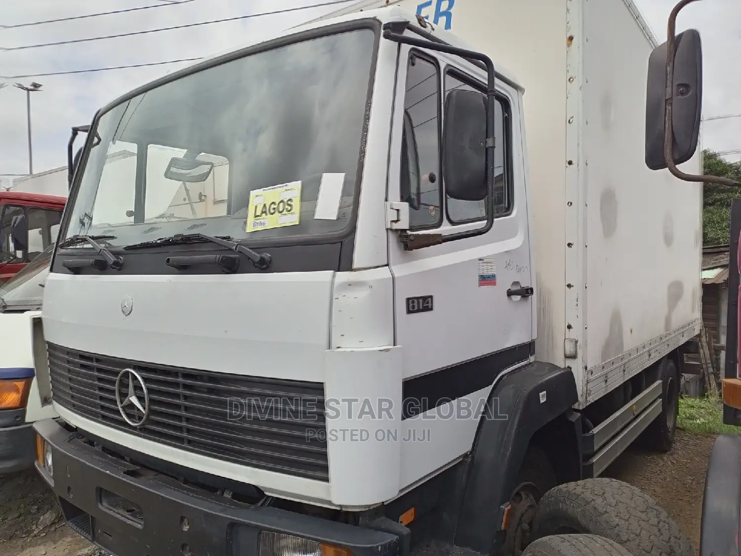 Mercedes-Benz 814