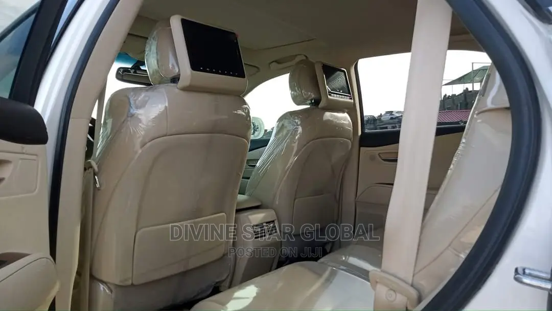 Lexus RX 350 AWD 2014 White