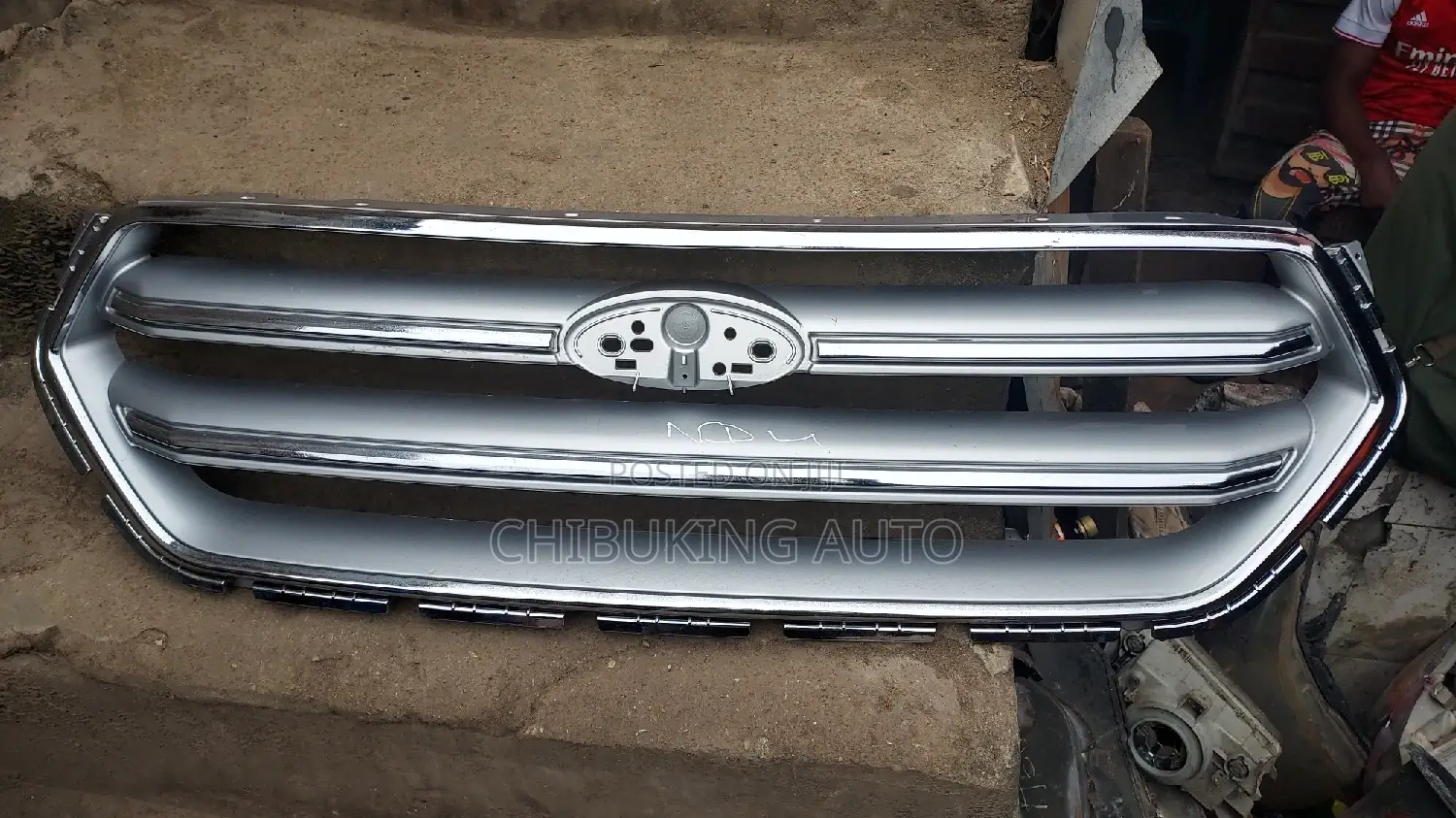 Frontgrill Ford Escape 2017