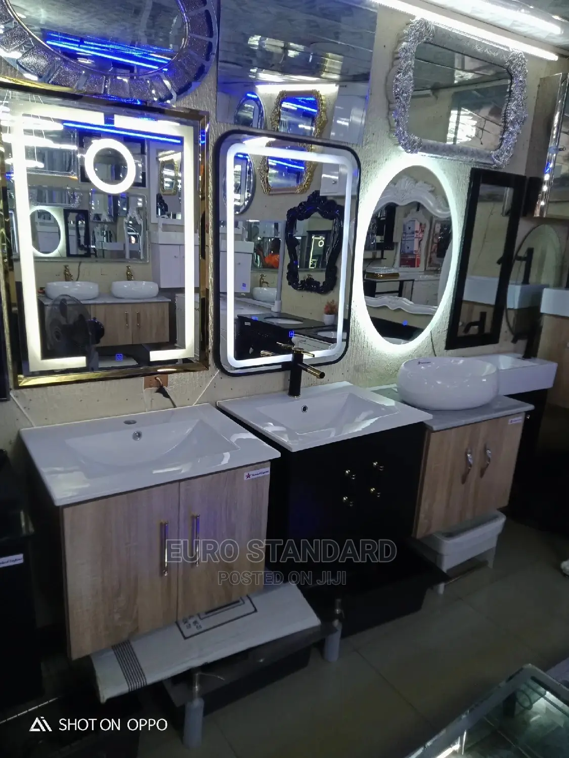 Single 60cm Cabinet With Led Mirror