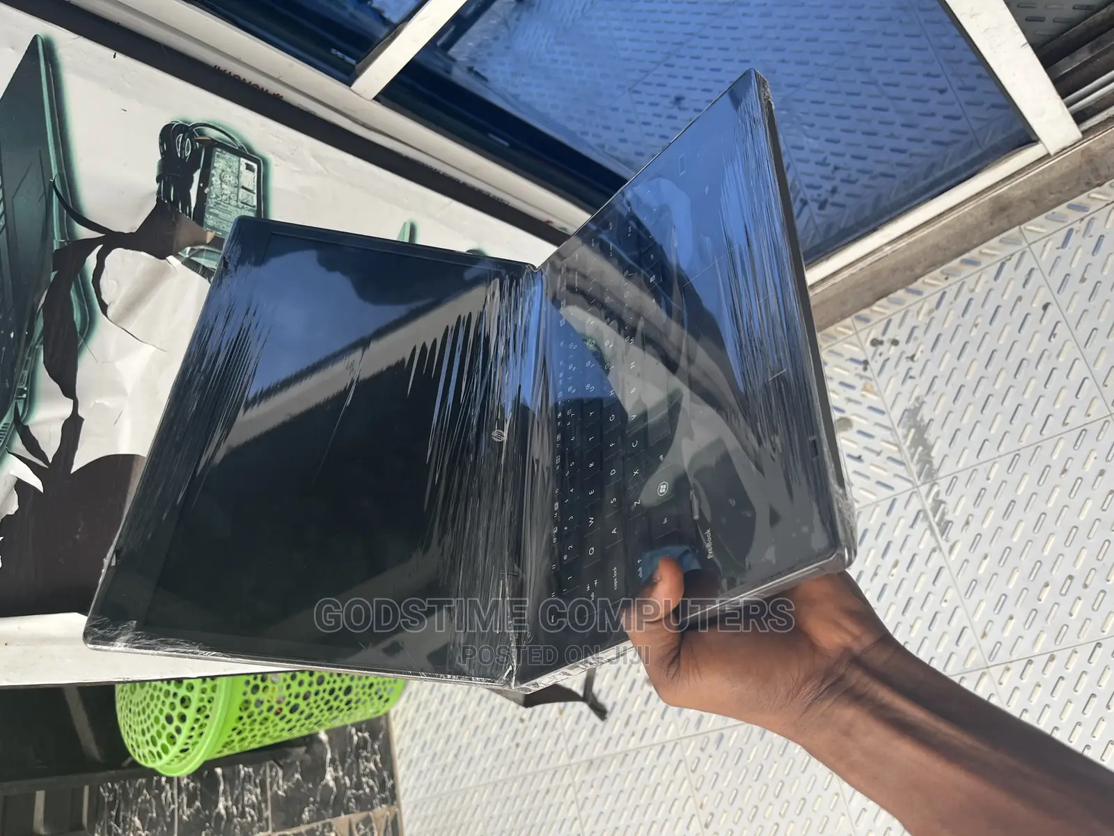 New Laptop HP ProBook 6460B 8GB Intel Core I5 HDD 750GB