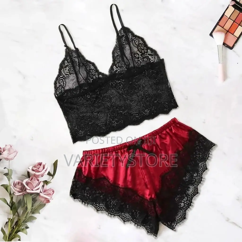 Ladies Sexy Bra Set Lace Comfortable Polyester Sleepwear