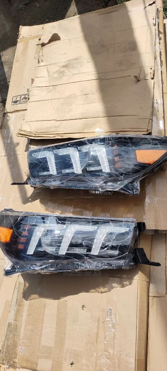 Hilux 2020/2021/2022 LED Headlamp With 3 Torch