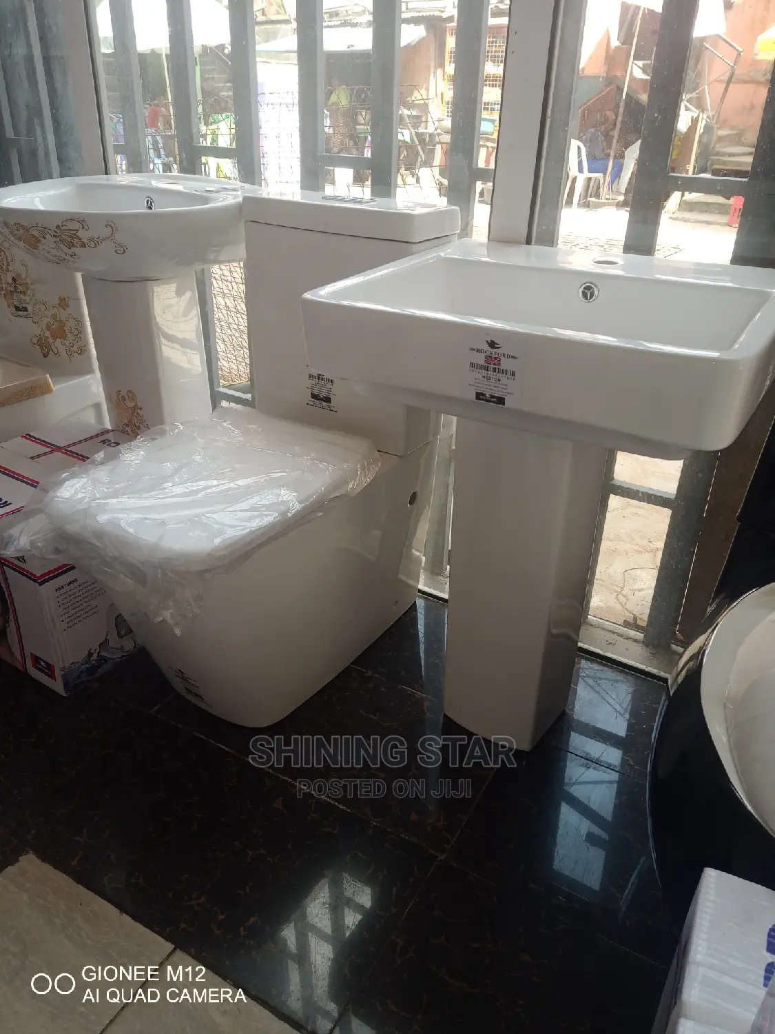 MAK England Toilet Set