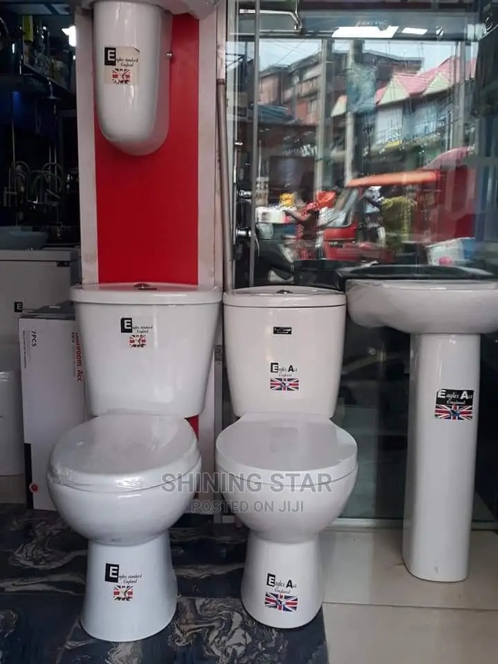 Ace England Toilet Set