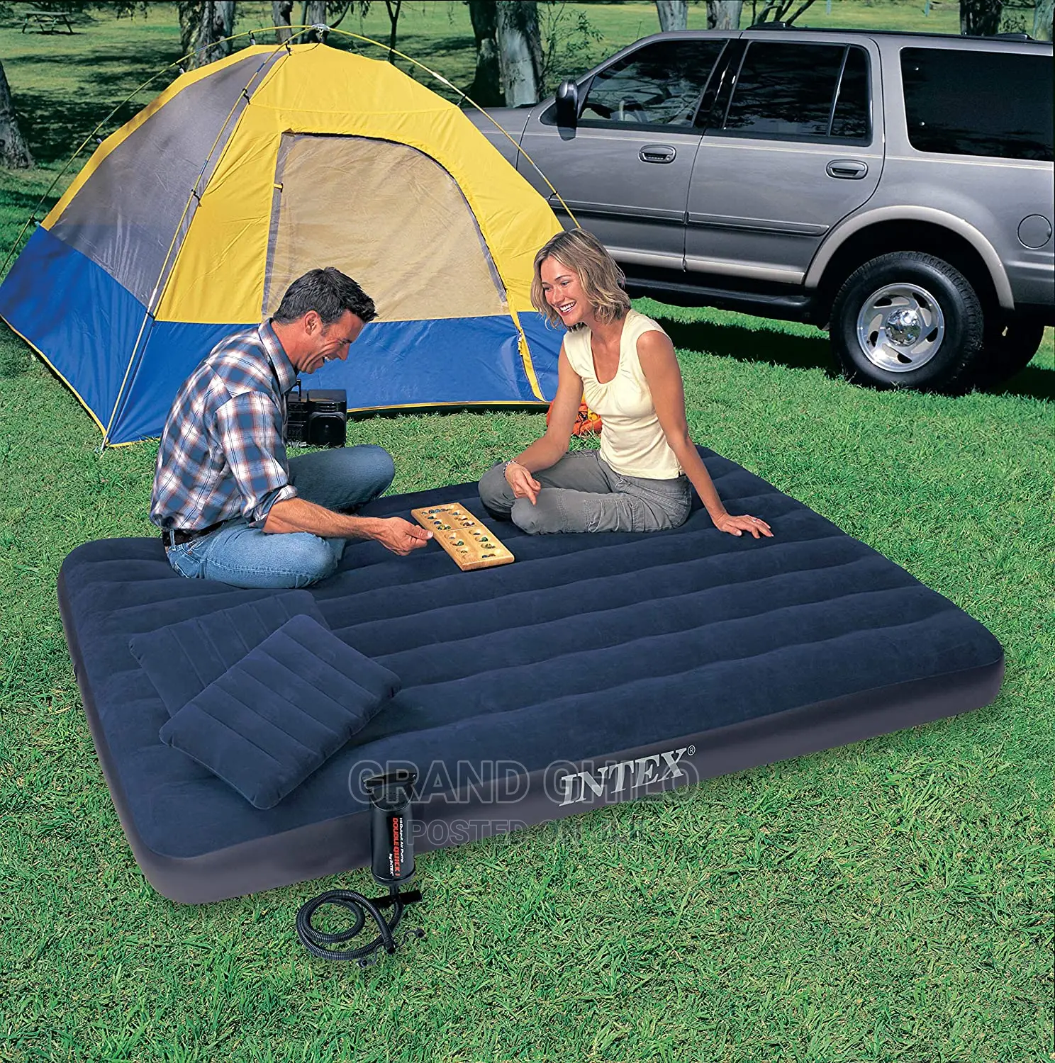 Intex Classic Downy Airbed With Two Pillows