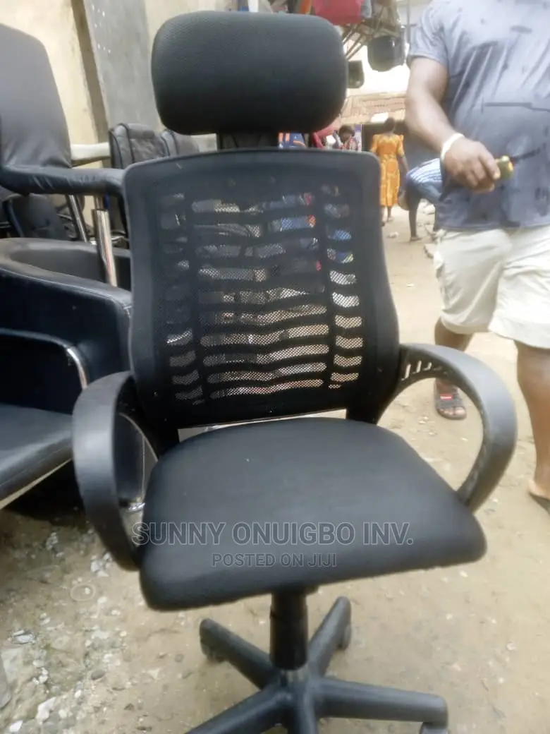Ergonomic Office Chair With Headrest
