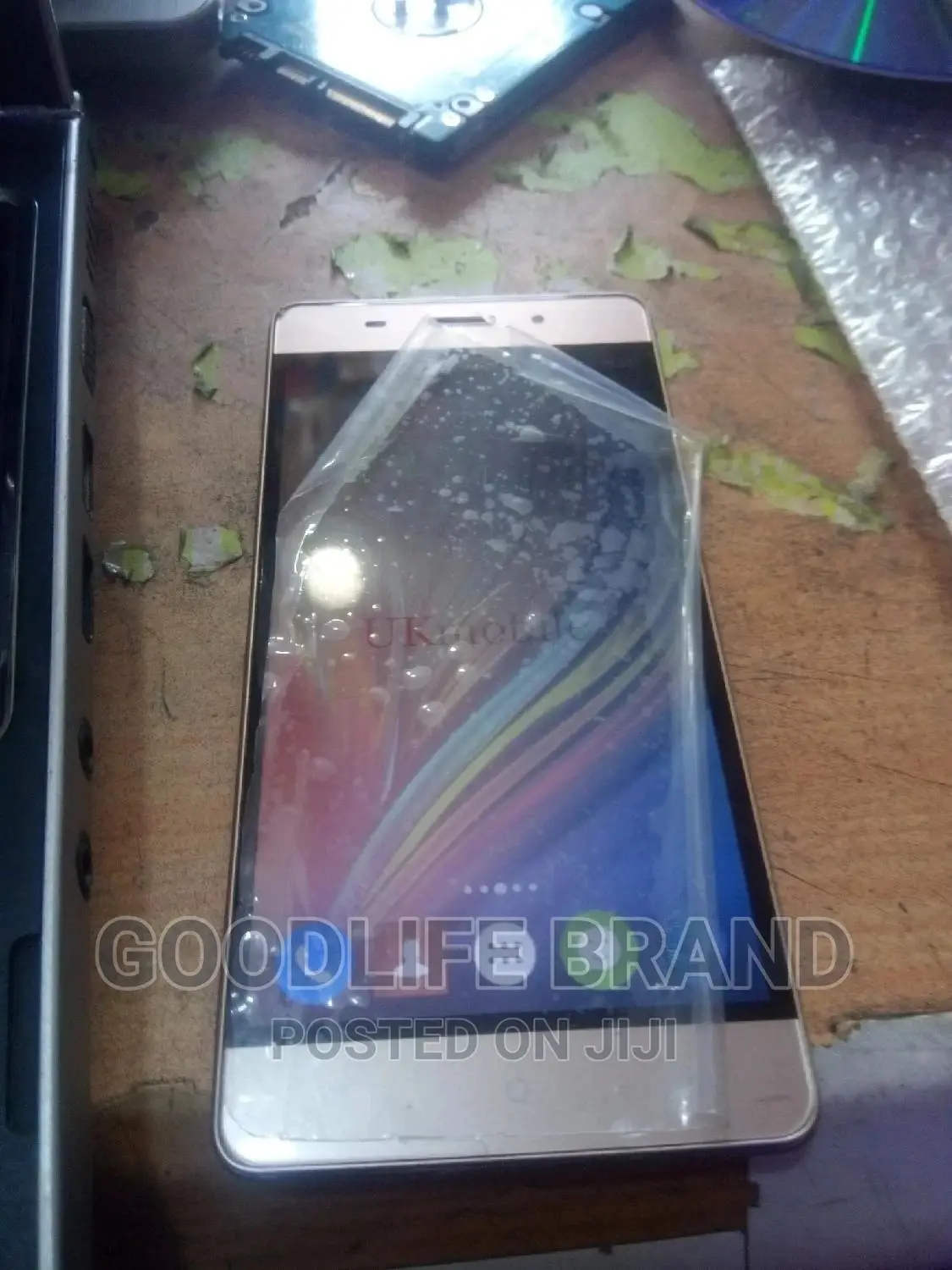 New Gionee F105 16 GB Gold