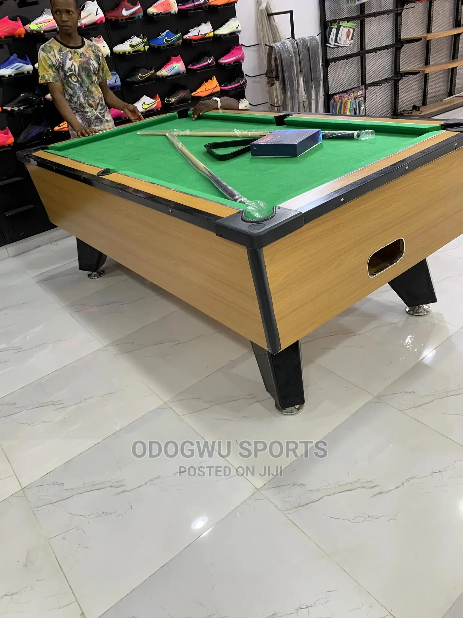 Coin Operated Locally Made Snooker C093