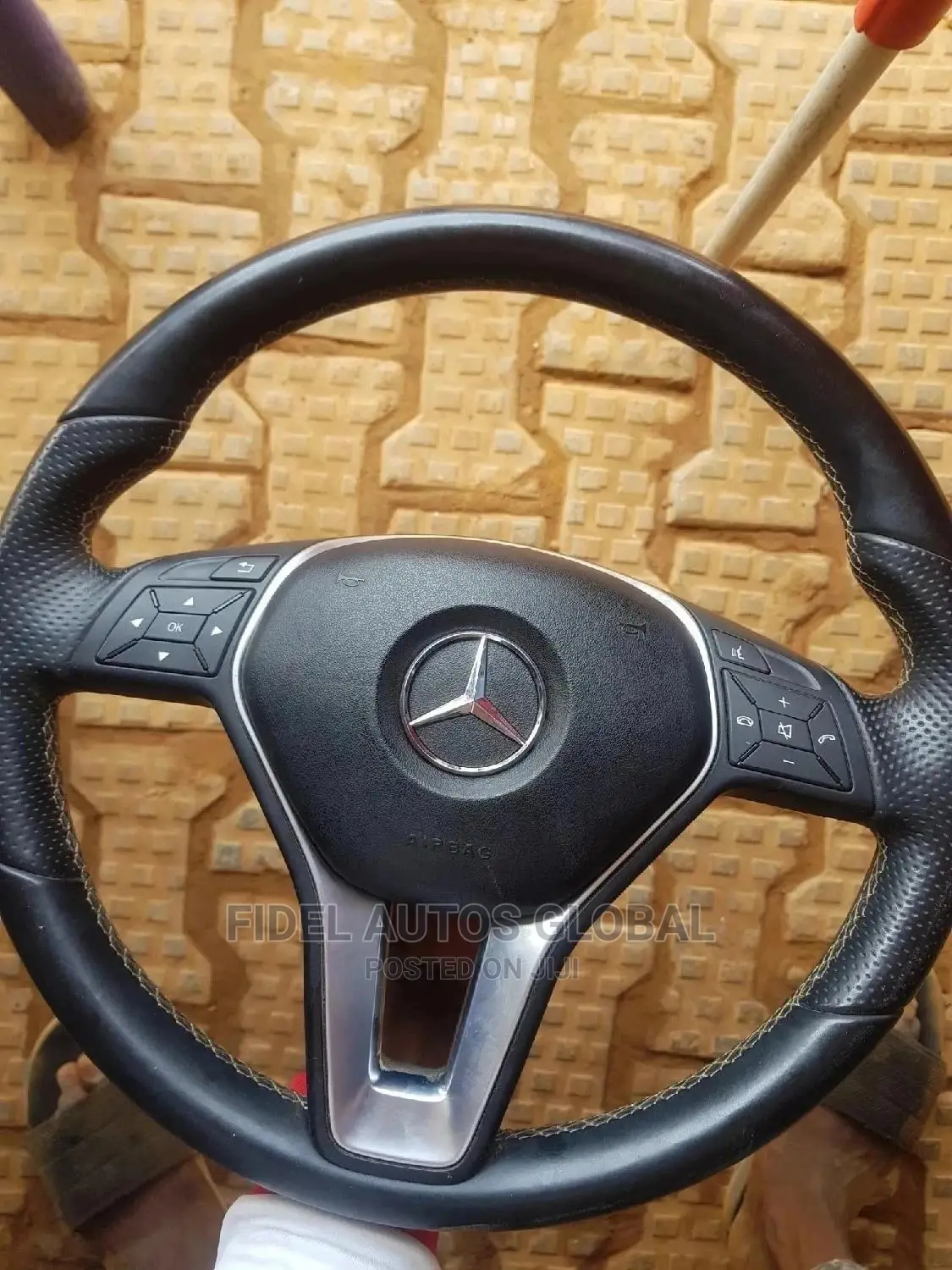 Quality Mercedes Benz Automatic Steering Wheel.