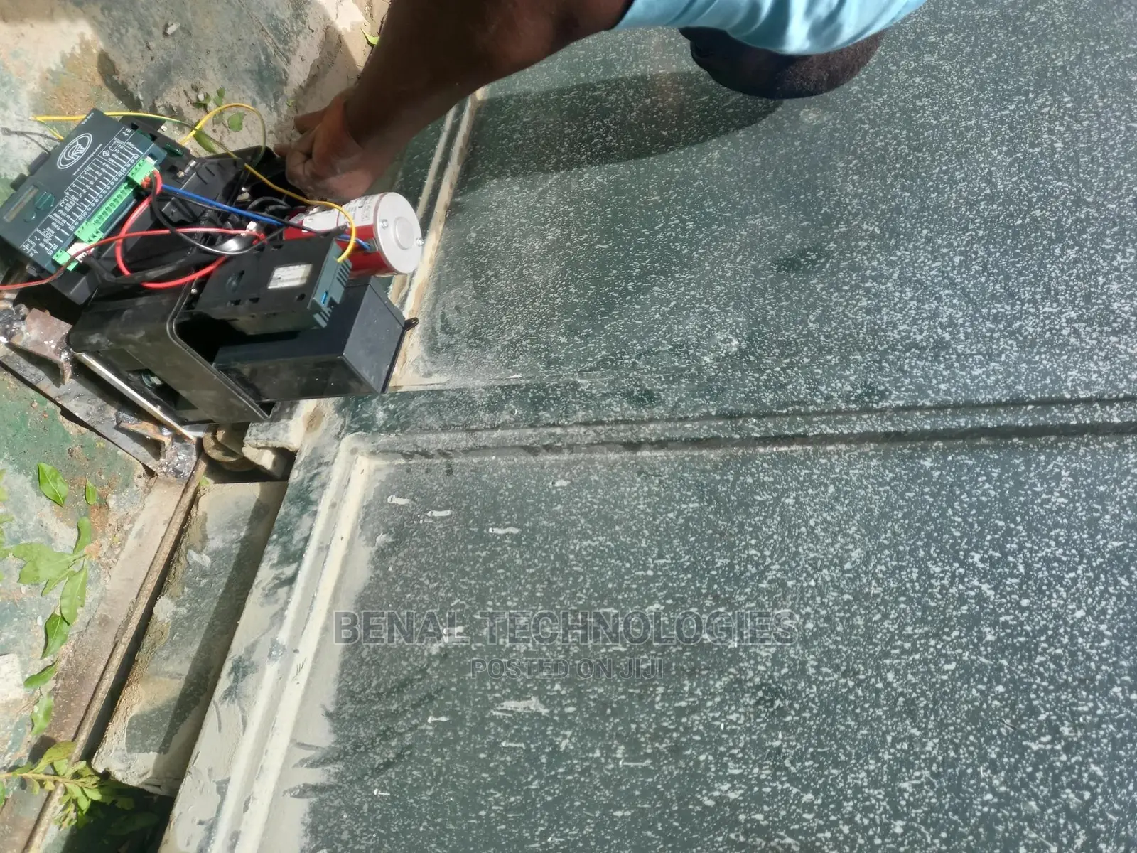 Durable Automatic Remote Gate Machine in Ilupeju