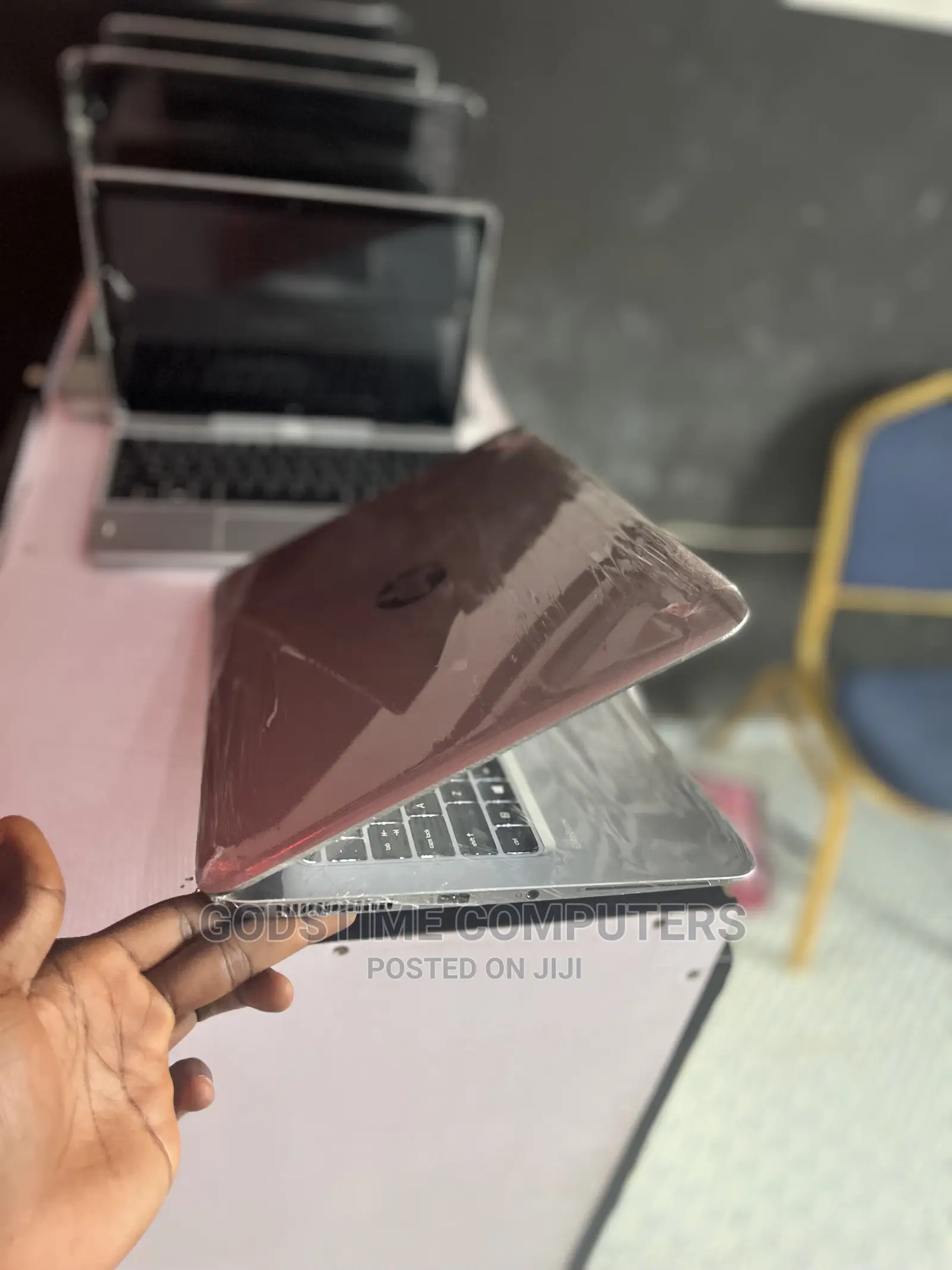 New Laptop HP EliteBook 1040 G3 8GB Intel Core I5 SSD 250GB