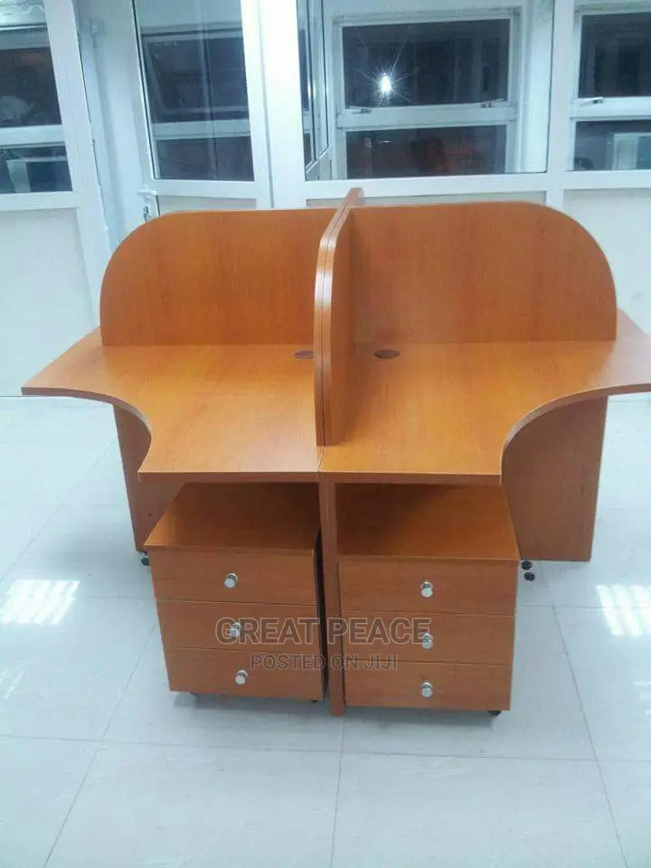 Workstation Table