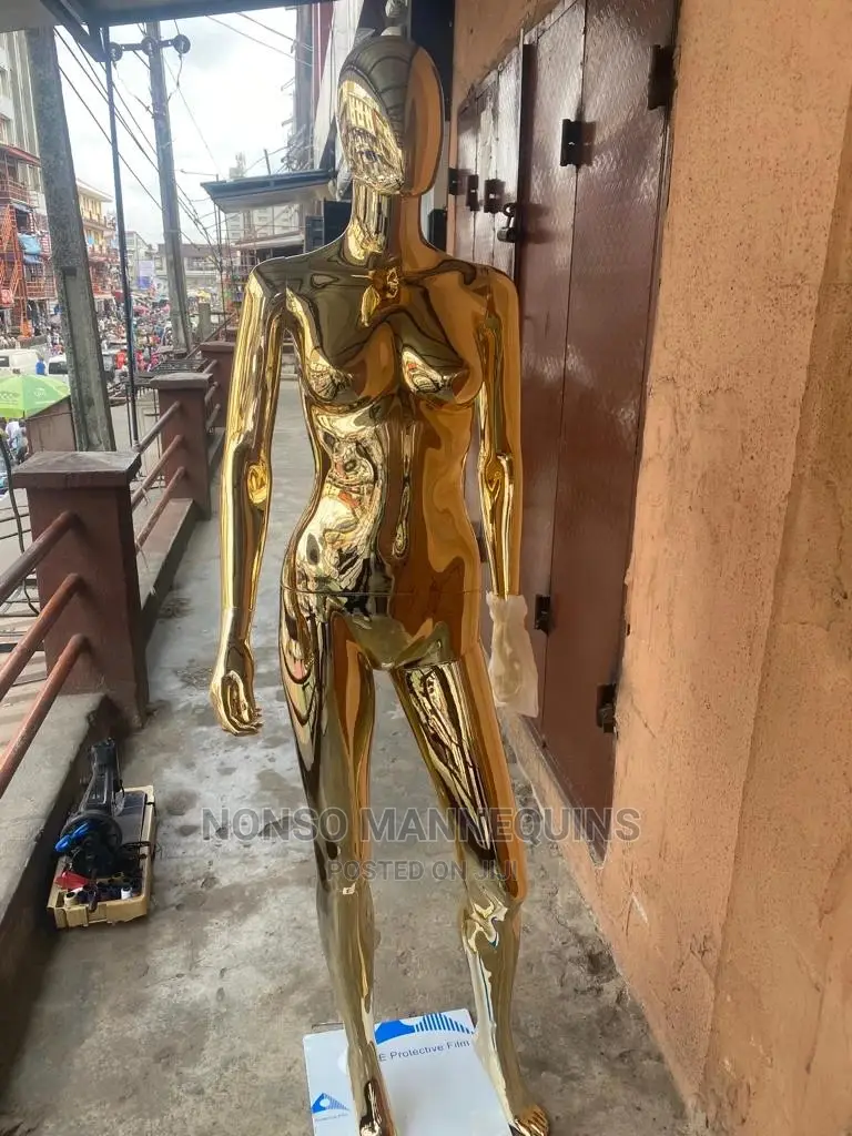 Faceless Female Gold Chrome Display Mannequin