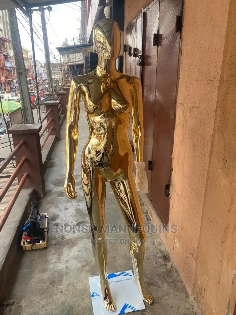 Faceless Female Gold Chrome Display Mannequin
