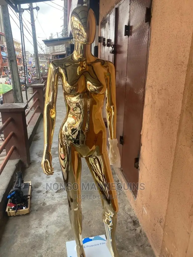 Faceless Female Gold Chrome Display Mannequin