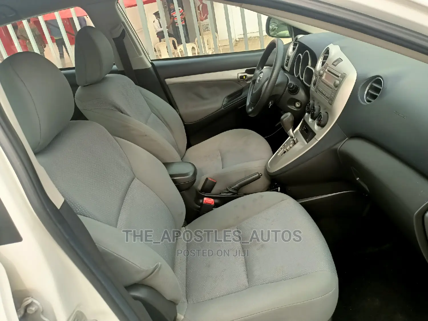 Toyota Matrix 2010 White