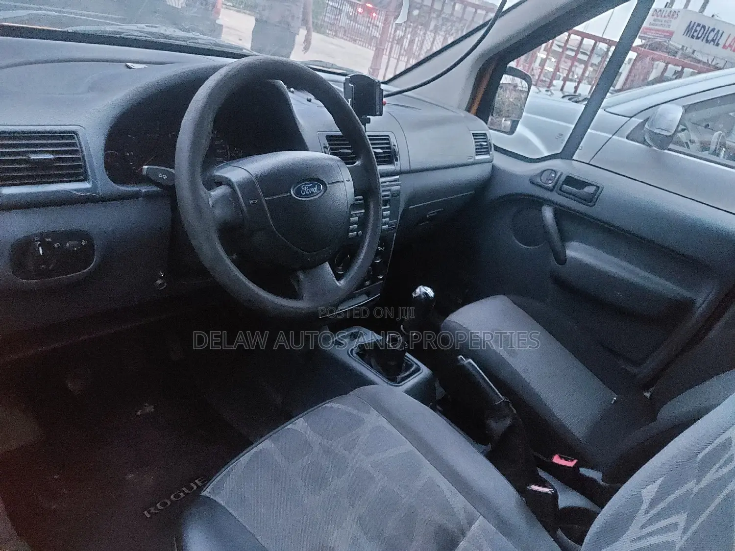Ford Transit 2008 Yellow