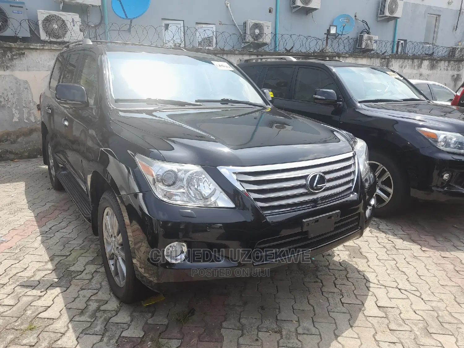 Lexus LX 570 AWD 2013 Black