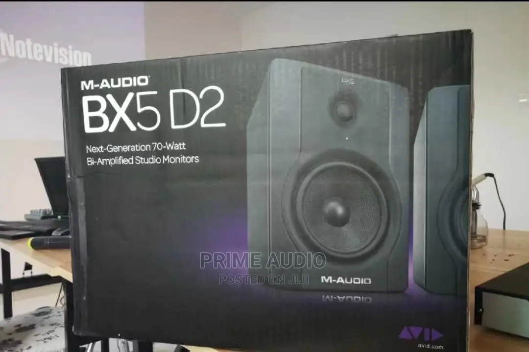 Maudio Bx5 D2 Studio Monitor Double Powered